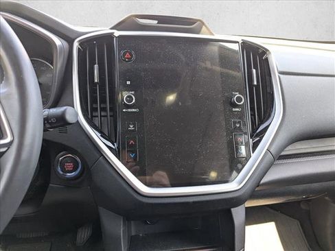 Used 2023 Subaru Ascent Touring image 8