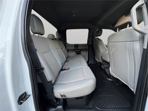 Used 2021 Ford F250 XL w/ Power Equipment Group image 33