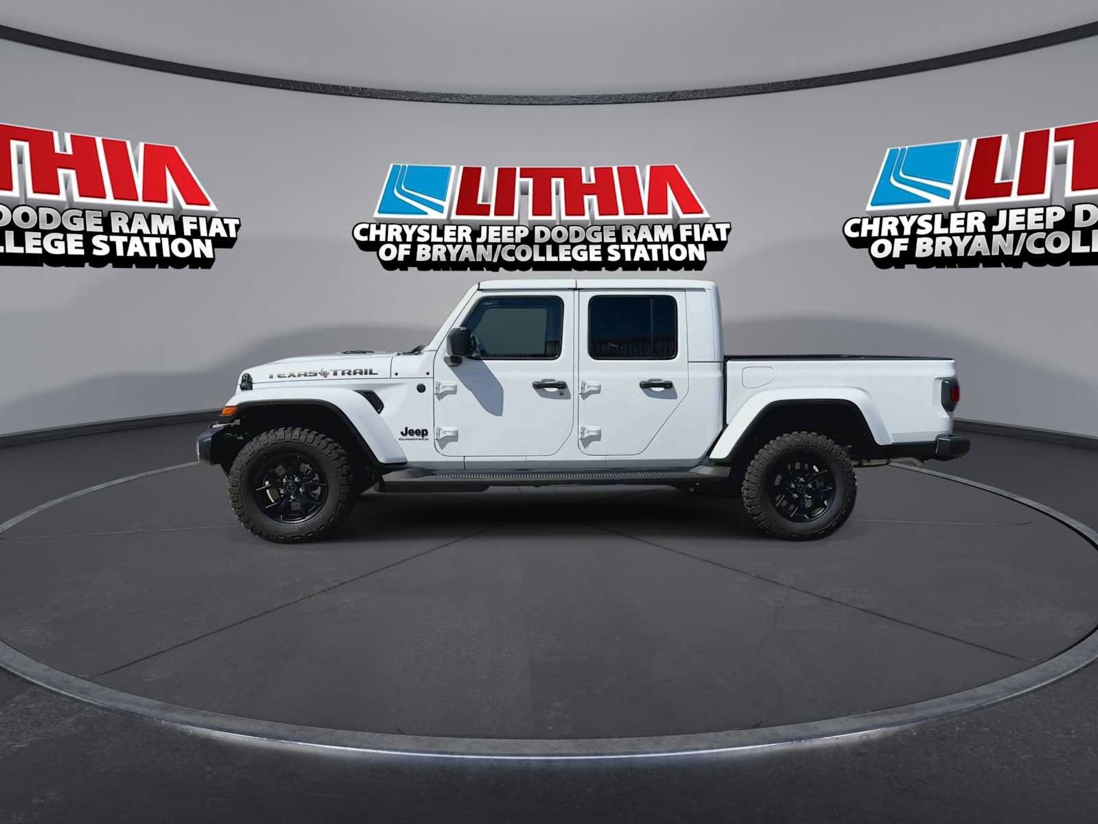 New 2026 Jeep Gladiator Sport AWD/4WD image 5