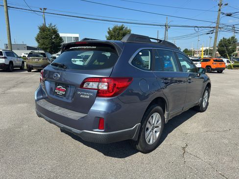 Used 2017 Subaru Outback 2.5i w/ Popular Package #2 AWD/4WD image 7