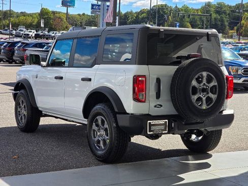 New 2025 Ford Bronco Big Bend image 2