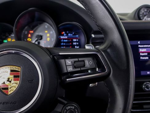 Certified 2022 Porsche Macan S w/ Premium Package Plus AWD/4WD image 25