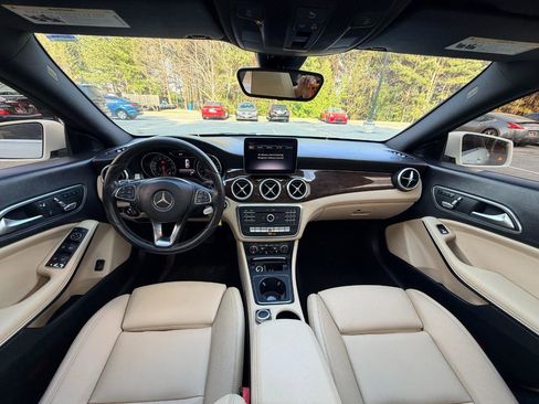 Used 2018 Mercedes-Benz CLA 250 image 7