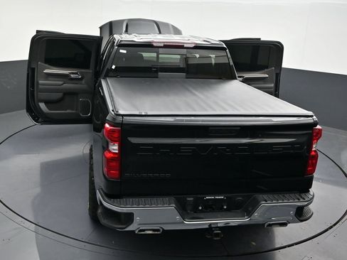 Used 2024 Chevrolet Silverado 1500 LT w/ Z71 Off-Road Package image 36