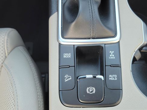 Used 2021 Kia Sportage S w/ S AWD Premium Package image 19