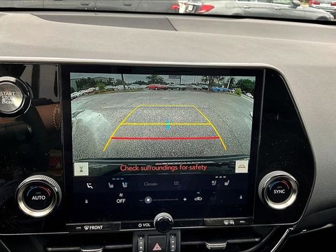 Used 2024 Lexus NX 250 FWD image 13