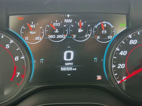 Used 2018 Chevrolet Camaro SS image 14