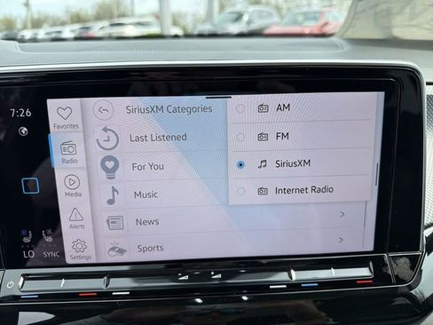 New 2026 Volkswagen Atlas Cross Sport SEL AWD/4WD image 17
