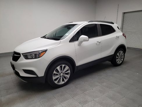 Used 2018 Buick Encore Preferred AWD/4WD image 2