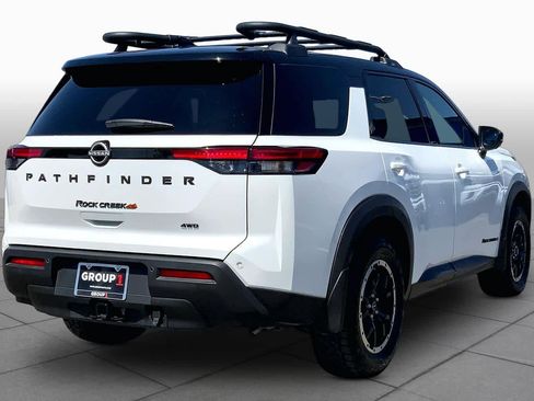 Used 2025 Nissan Pathfinder Rock Creek AWD/4WD image 13