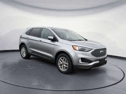 Used 2024 Ford Edge SEL AWD/4WD image 7