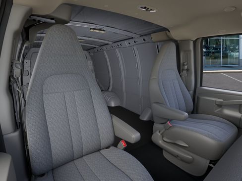 New 2025 GMC Savana 2500 w/ Driver Convenience Package image 18