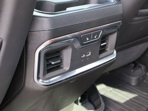 Used 2025 GMC Sierra 2500 Denali Ultimate image 25