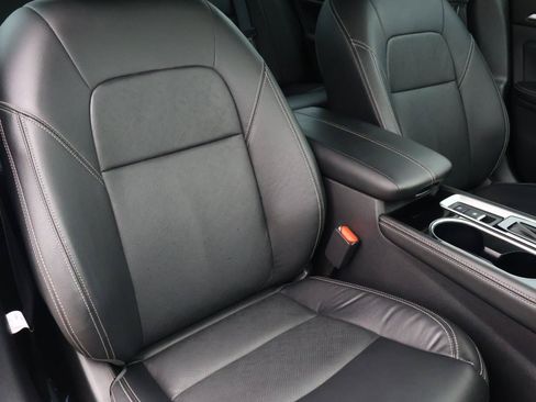 Used 2024 Nissan Altima 2.5 SL FWD image 16