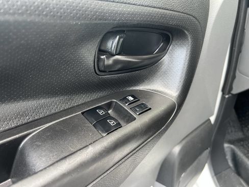 Used 2020 Nissan NV200 SV w/ Back Door Glass Package image 9