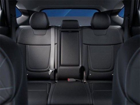 Certified 2025 Hyundai Tucson SE image 15