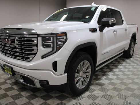 Used 2023 GMC Sierra 1500 Denali w/ Technology Package image 7