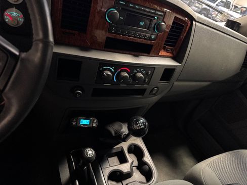 Used 2006 Dodge Ram 3500 Truck SLT w/ Quad Cab Big Horn Value Group image 36