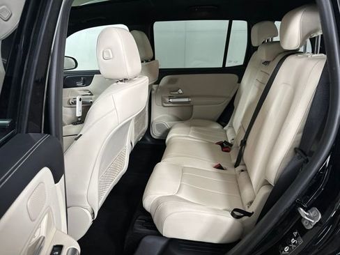 Used 2024 Mercedes-Benz EQB 250+ image 24