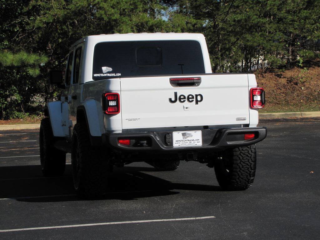Used 2022 Jeep Gladiator Overland w/ Popular Equipment Package AWD/4WD image 11