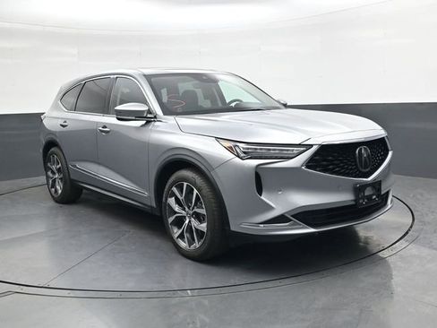 Used 2023 Acura MDX SH-AWD w/ Technology Package image 2