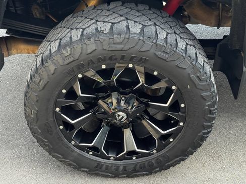 Used 2019 GMC Sierra 2500 Denali AWD/4WD image 48