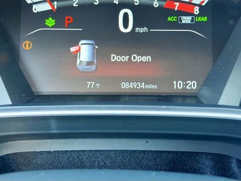 Used 2017 Honda CR-V Touring image 41