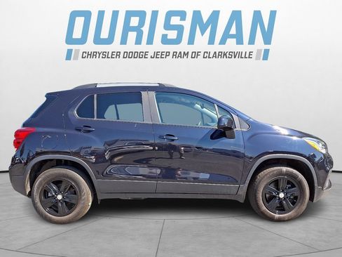 Used 2022 Chevrolet Trax LT w/ Driver Confidence Package AWD/4WD image 7
