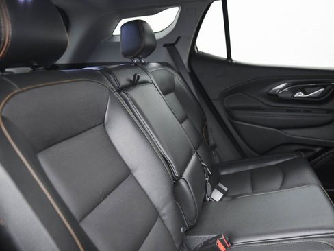 Used 2024 GMC Terrain AT4 image 14