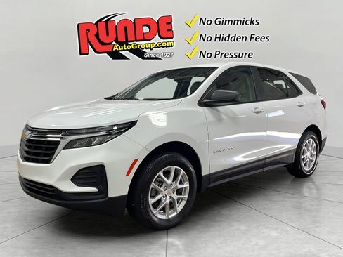 Used 2024 Chevrolet Equinox LS w/ LS Convenience Package AWD/4WD image 1