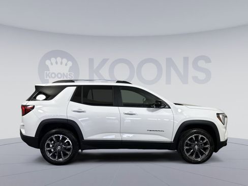 New 2026 GMC Terrain Elevation w/ Elevation Premium Package AWD/4WD image 8