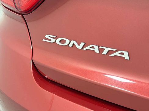 Used 2015 Hyundai Sonata SE FWD image 26