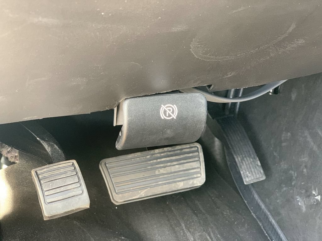 New 2026 Chevrolet Express 3500 w/ Power Convenience Package RWD image 19