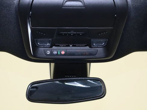 Used 2023 Buick Enclave Essence w/ Trailering Package, 5000 lbs. FWD image 23