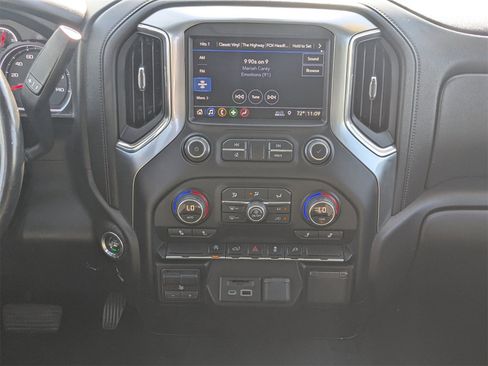 Used 2019 Chevrolet Silverado 1500 LT w/ All-Star Edition image 19