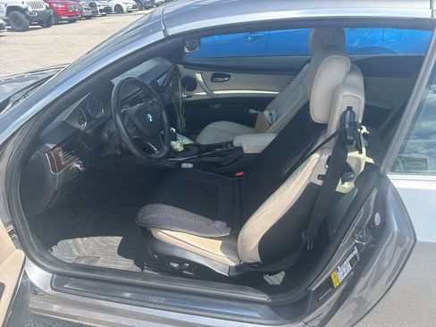 Used 2011 BMW 328i Convertible RWD image 10