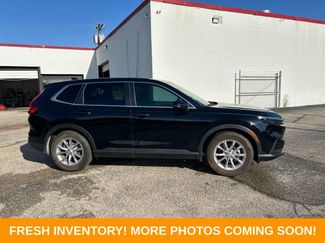 Used 2025 Honda CR-V EX video 2