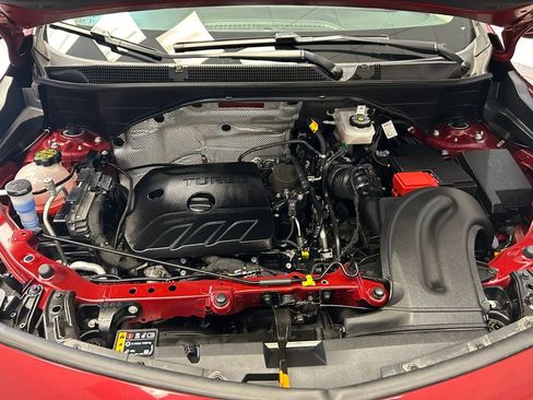 Used 2025 Buick Encore GX Sport Touring image 26