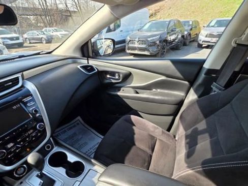 Used 2016 Nissan Murano S AWD/4WD image 13