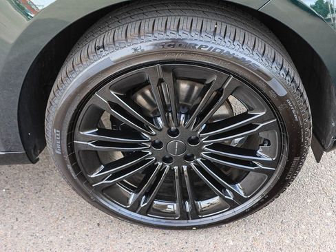 New 2026 Land Rover Range Rover SE image 14