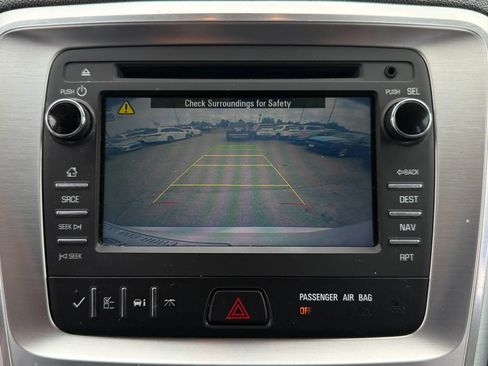 Used 2016 GMC Acadia SLT AWD/4WD image 38
