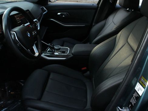 Used 2020 BMW 330i xDrive Sedan w/ Convenience Package AWD/4WD image 11