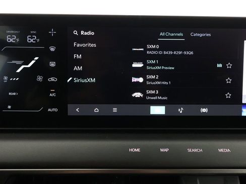 Used 2024 Kia EV9 Light Long Range image 16