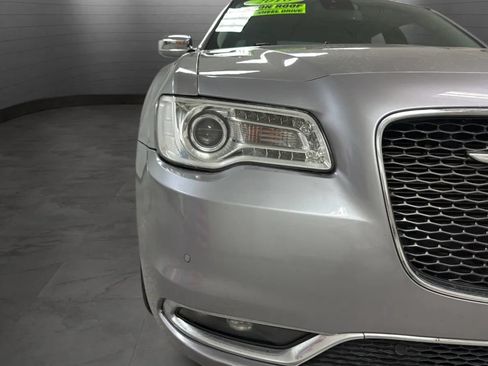 Used 2018 Chrysler 300 Limited w/ Safetytec Plus Group AWD/4WD image 33