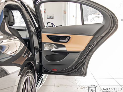 Used 2026 Mercedes-Benz E 53 AMG e 4MATIC Sedan image 37