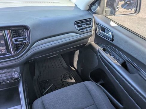 Used 2021 Dodge Durango SXT AWD/4WD image 19