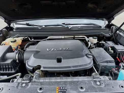 Used 2019 Chevrolet Colorado LT RWD image 24