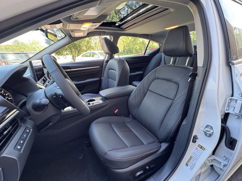 New 2026 Nissan Altima 2.5 SR w/ SR Premium Package FWD image 22