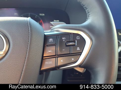 Certified 2024 Lexus GX 550 4D Sport Utility image 17