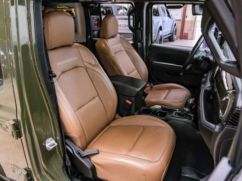 Used 2022 Jeep Wrangler Unlimited Rubicon w/ Dual Top Group image 75